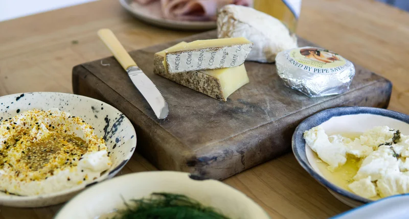 Voor bij de borrel of op brood: kaasboeren in Amsterdam Noord